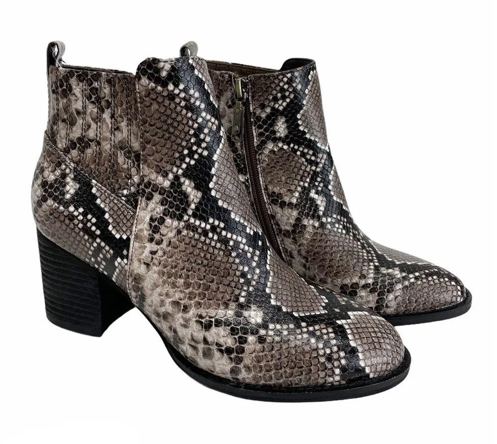 NEW Blondo Elvina Waterproof Snakeskin Print Boots - Image 6