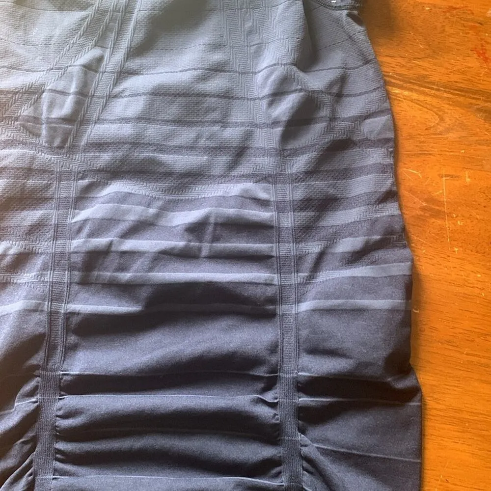 Athleta women's medium fastest track tee blue gradient swiftly short sleeve shir - Image 9