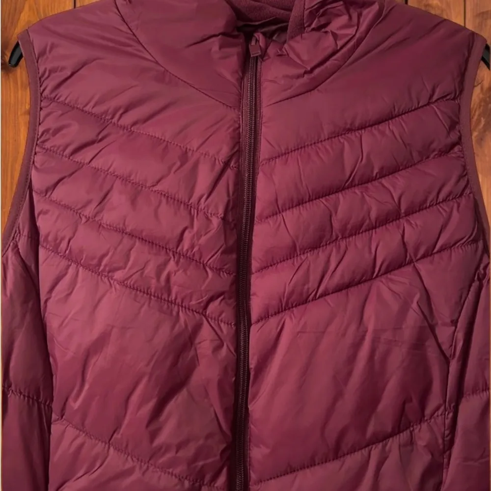 Xersion Sport Vest - Image 3