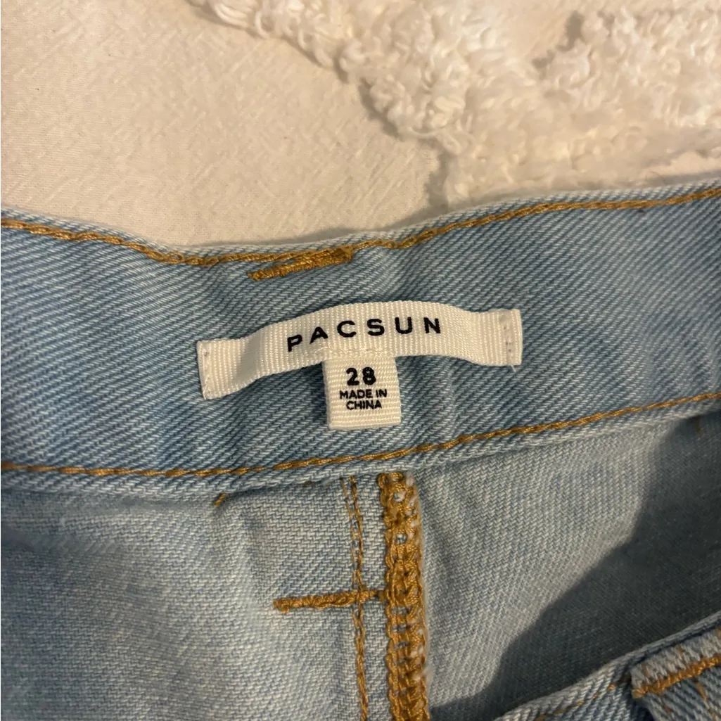 Pacsun Two-Tone Denim Shorts - Image 4