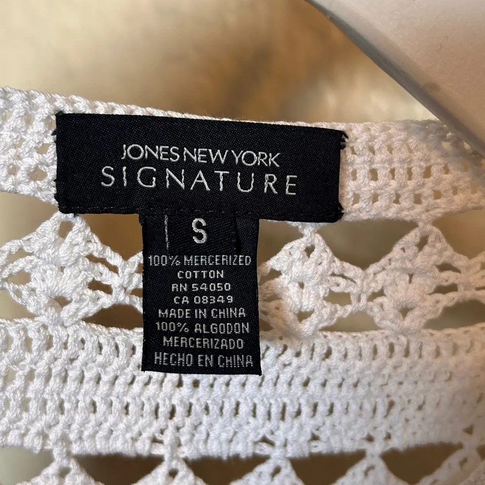 Jones New York Crochet White Cardigan Sweater with Intricate Lacy Pattern Small - Image 11