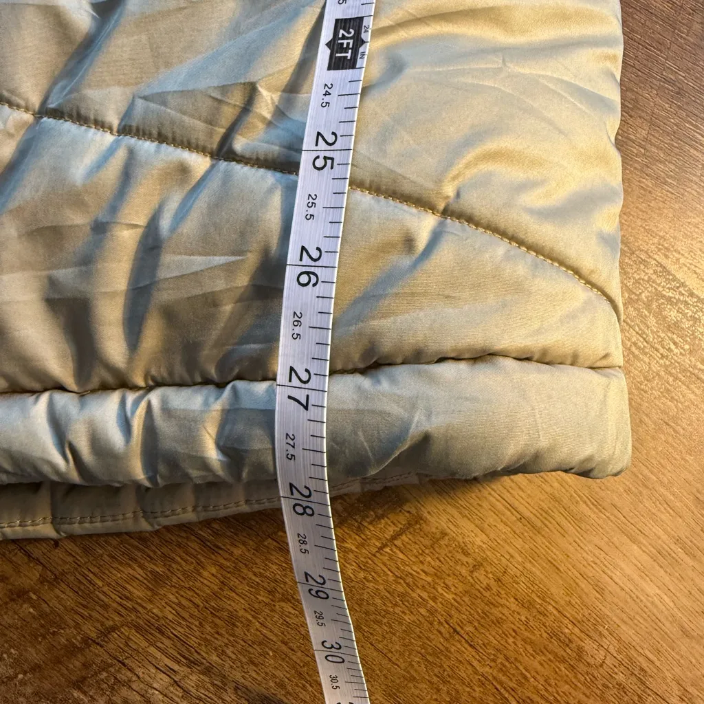 NEW Women's  Therma-FIT Black Swift Element Turtleneck Running Top XL $85 - Image 11