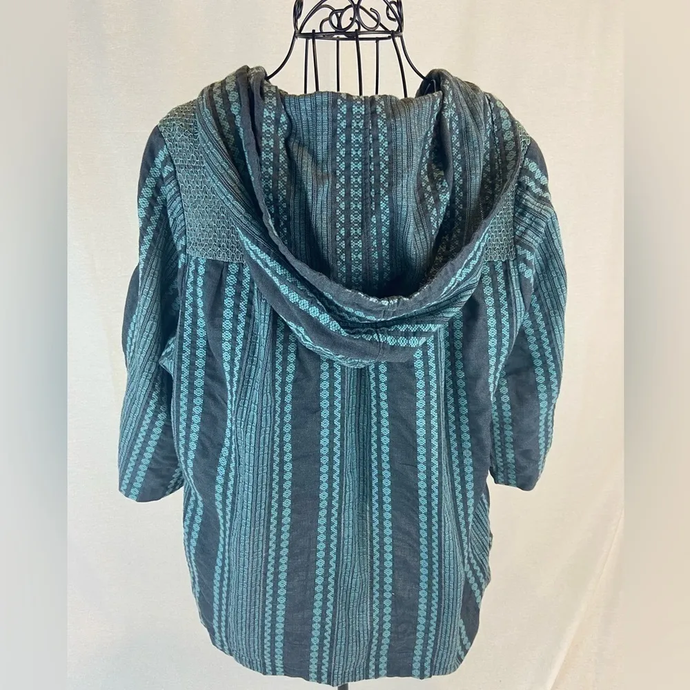 URBAN Outfitters Anthropologie Blue Embroidered Baja Hoodie Women’s Size M L - Image 3