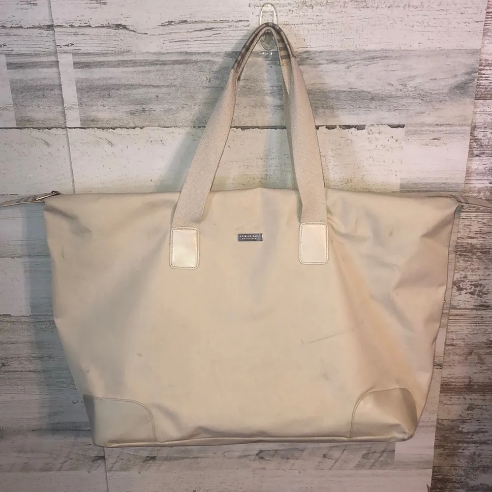 Burberry Frangances Overnight Bag large Burberry bag cream tan color pla…​ - Image 2
