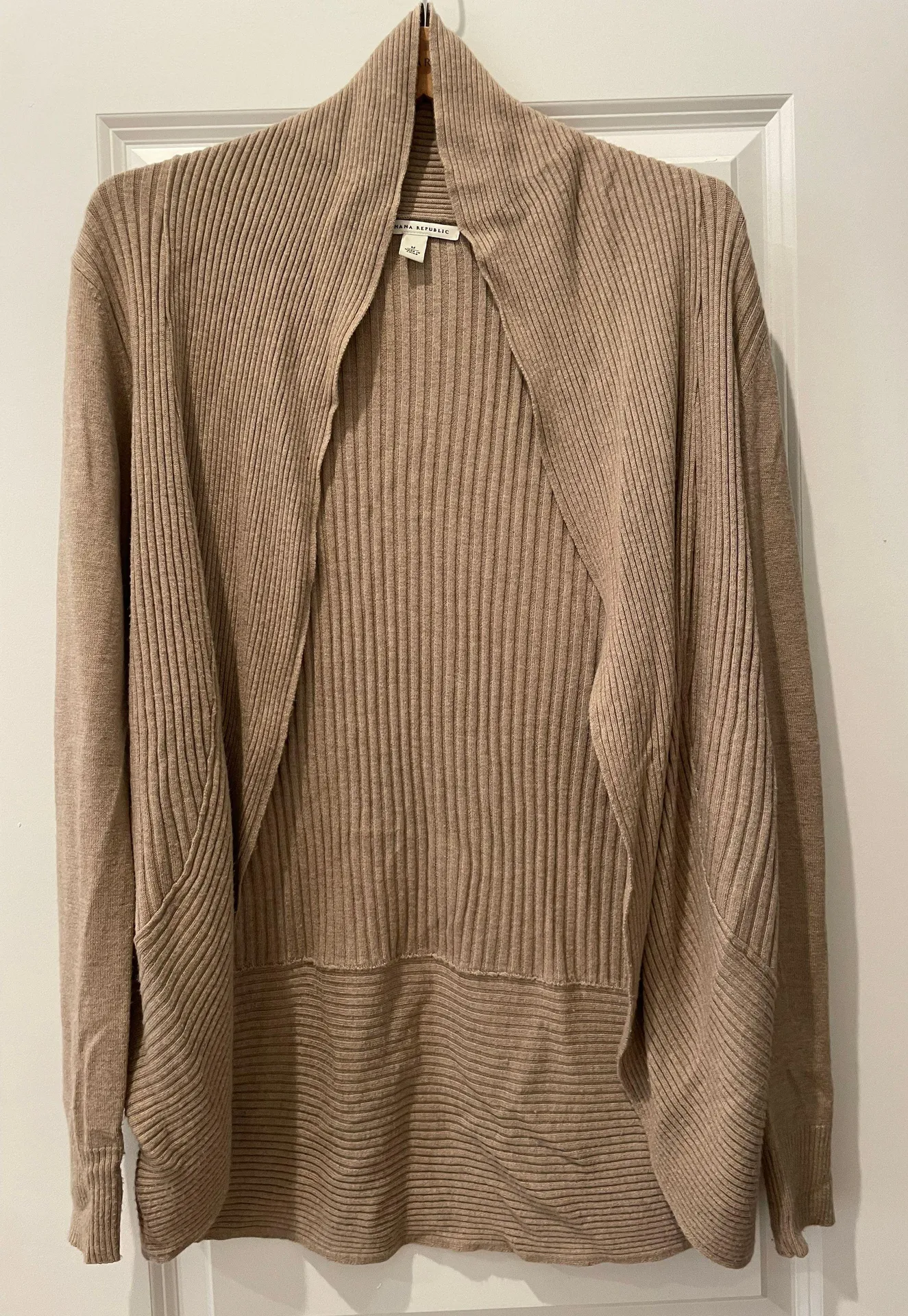 womens cocoon taupe cardigan. Size -medium-NWOT - Image 2