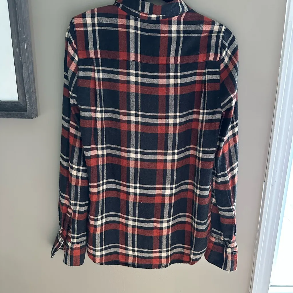 Beachlunchlounge Red and Black Plaid Shirt - Image 4