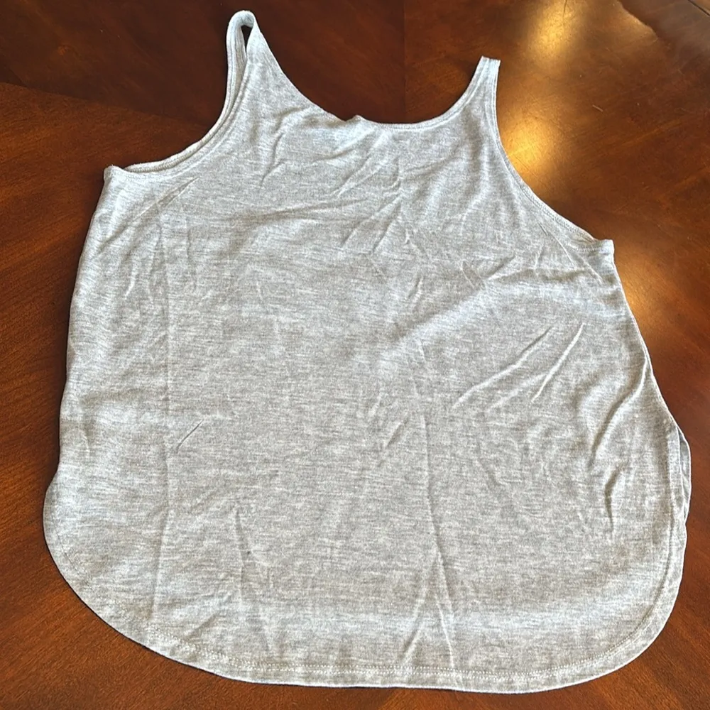 Bella size m tank - Image 7