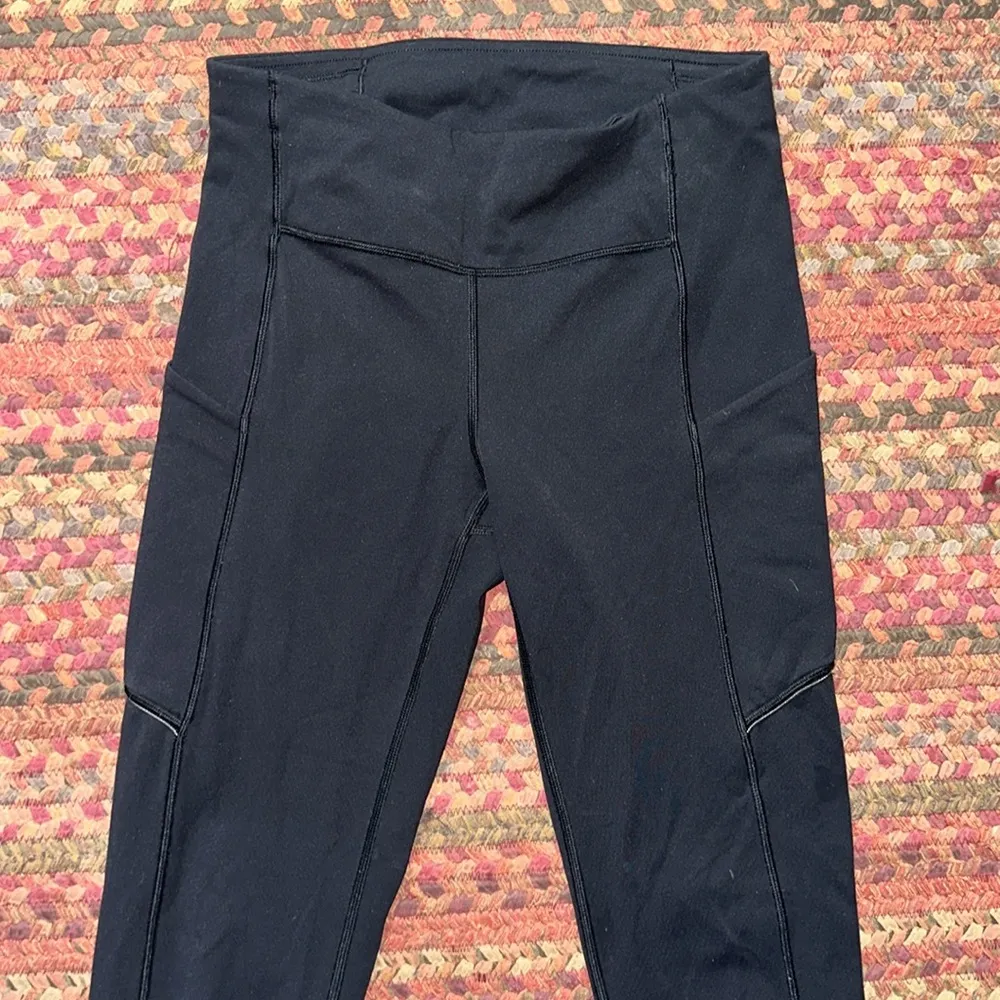 LULULEMON BLACK Tight 28" *Full-On Luxtreme - Image 2
