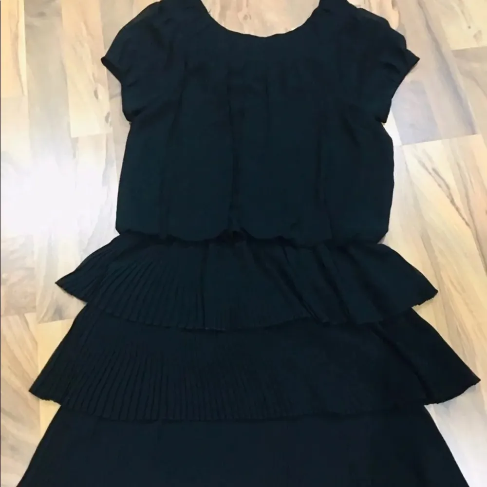 NWt Ark & Co. Medium Little black dress floral top pleatwed Flare Tiered Hem - Image 3