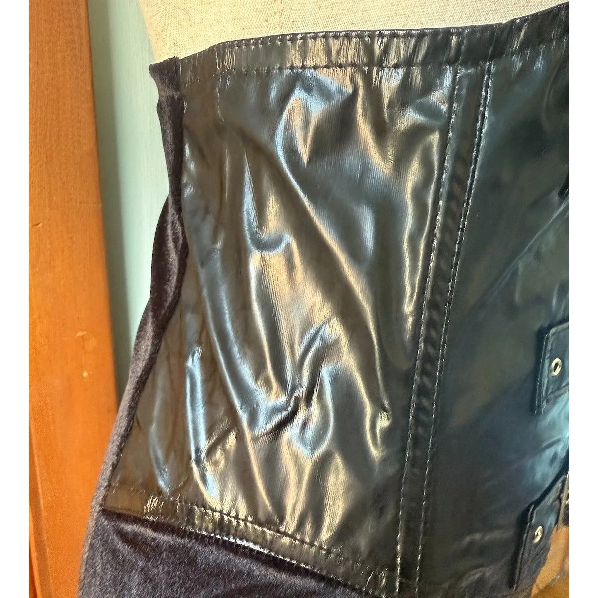 Vintage Phaze Goth Black Velvet & Vinyl High Waist Buckle Corset Skirt S - Image 7