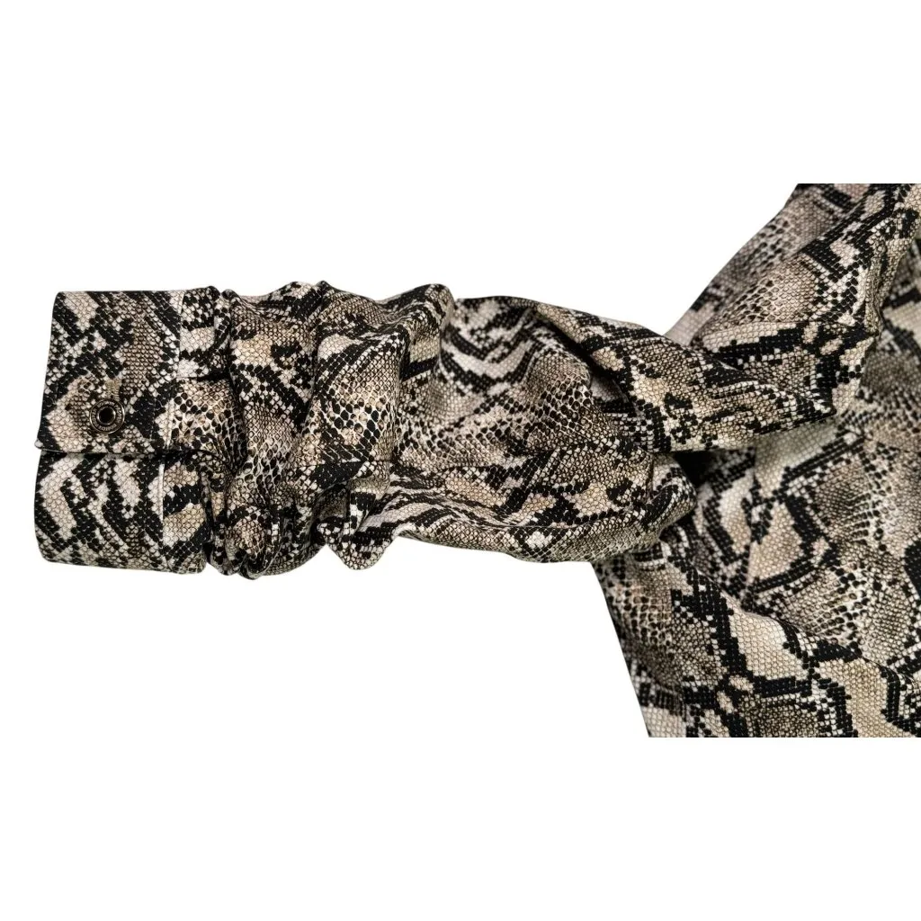 Boston Proper Size M Woman  Sneak Print Button-Up Shirt  Cotton/Spandex Blend - Image 8