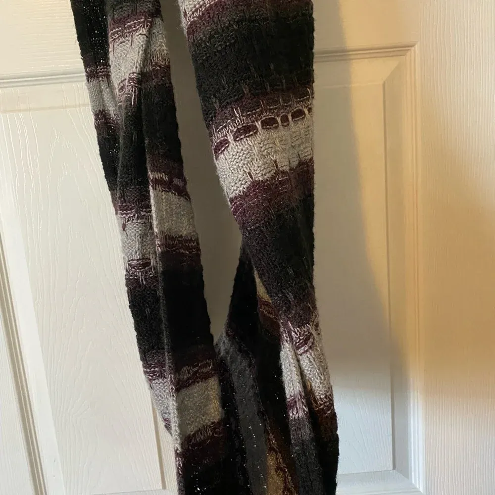 Calvin Klein Knit Circle‎ Scarf - Image 5