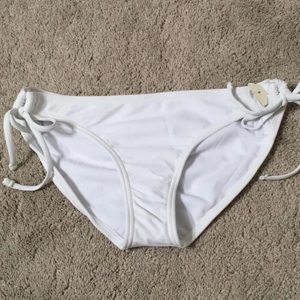 New. White bikini bottoms. - Image 6