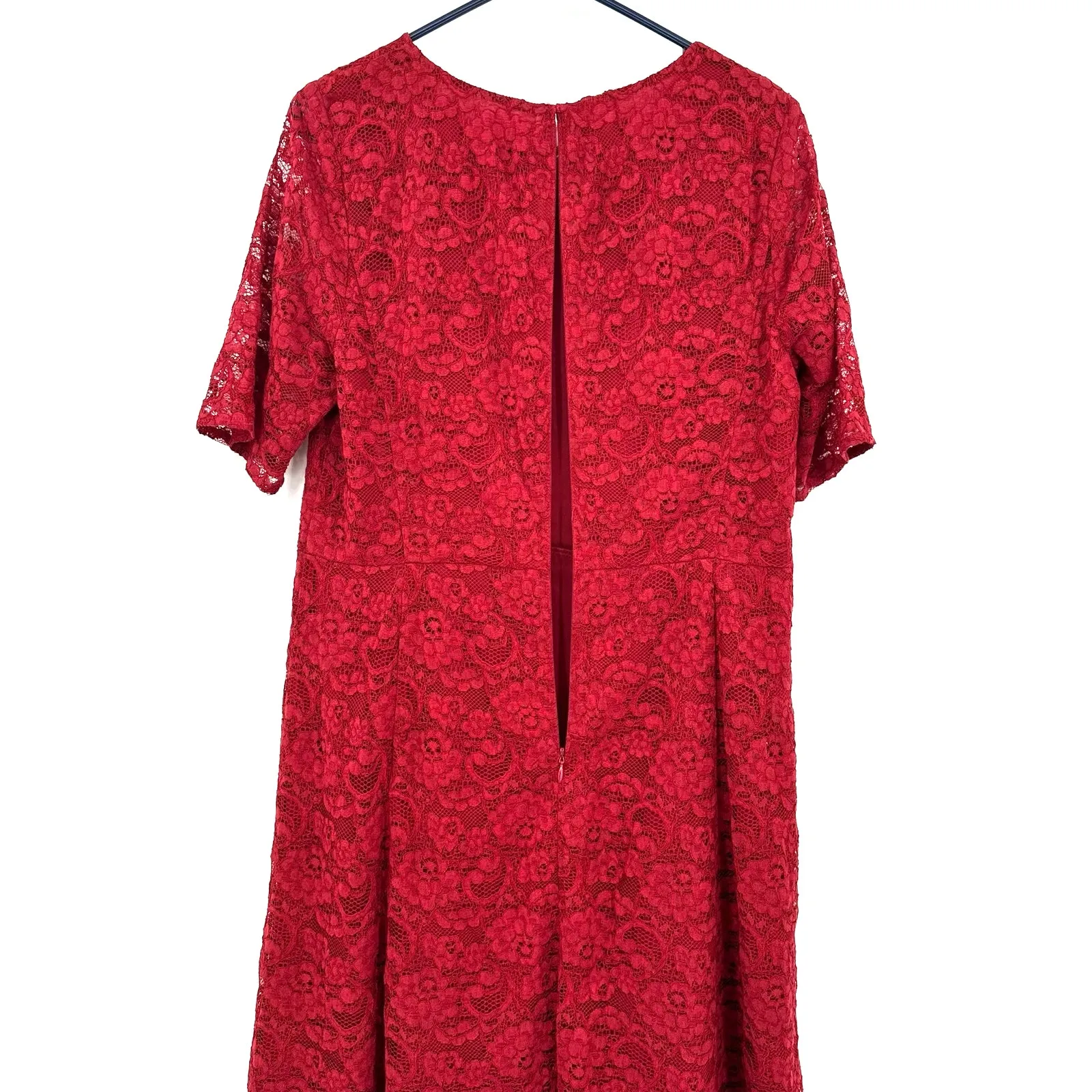 Talbots Size 10 Dress Red Floral Lace Overlay Sheath Short Sleeve Midi Formal‎ - Image 4