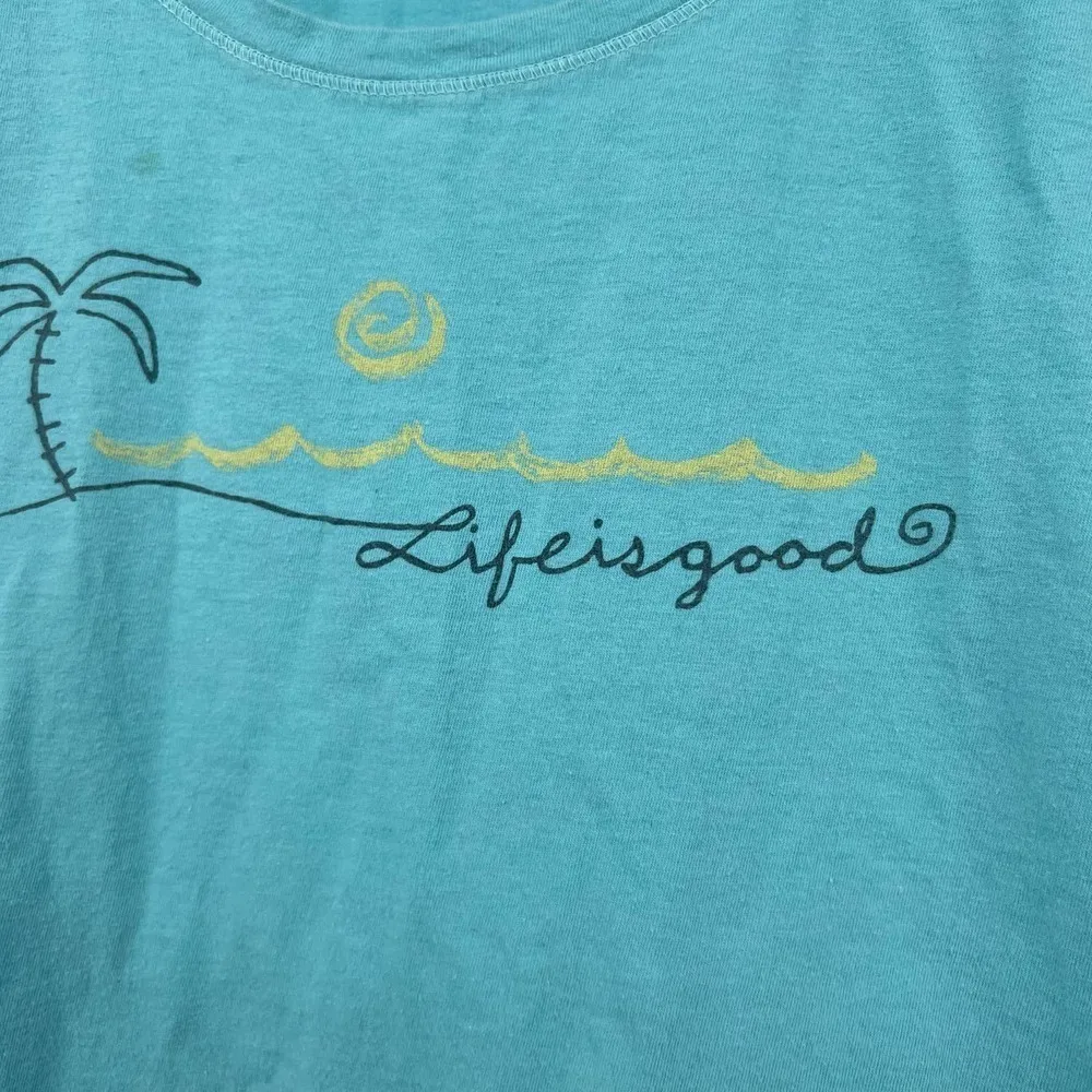 Life is Good blue sleeveless palm tree sunshine tank top classic fit sz medium - Image 5