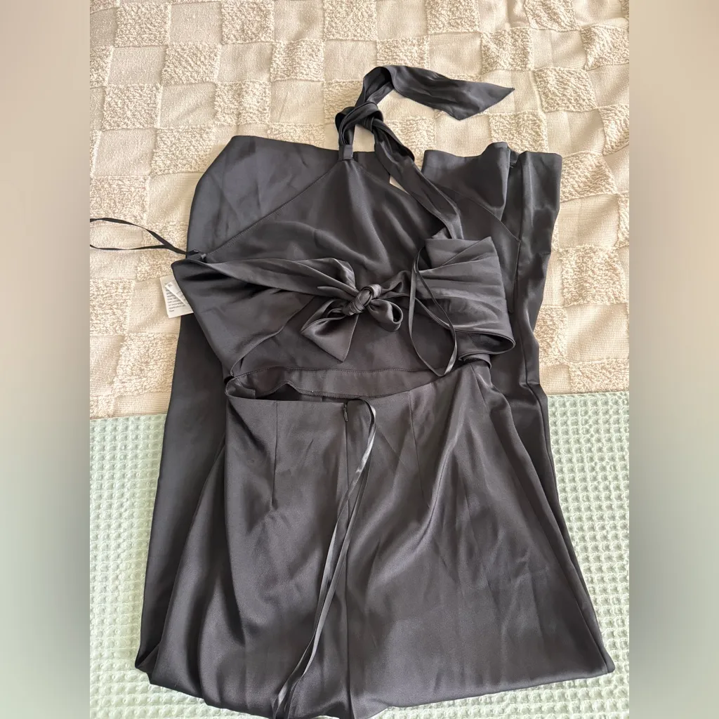 NWT AQUA
Halter Wide Leg Satin Jumpsuit - Exclusive - Image 5