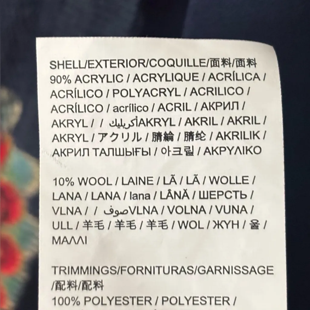 Desigual Wool Blend Turtleneck sweater size large - Image 9