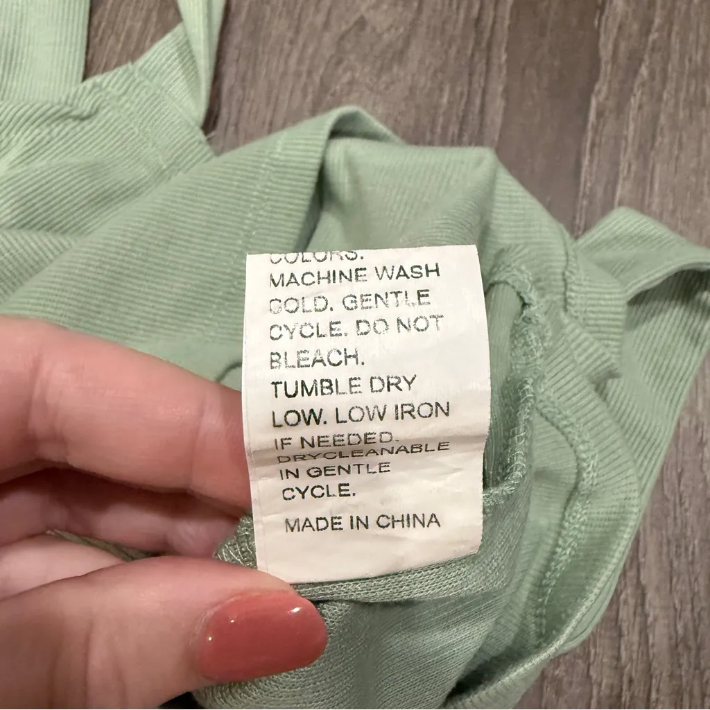 SHEIN Light Green Square Neck Ribbed Cropped Tank Top - Image 5