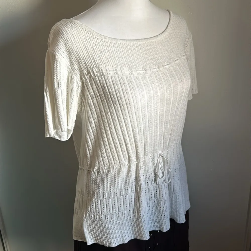 Liz Claiborne Liz Sport Short Sleeve Ribbed Knit Peplum Lightweight Sweater Top - Image 2