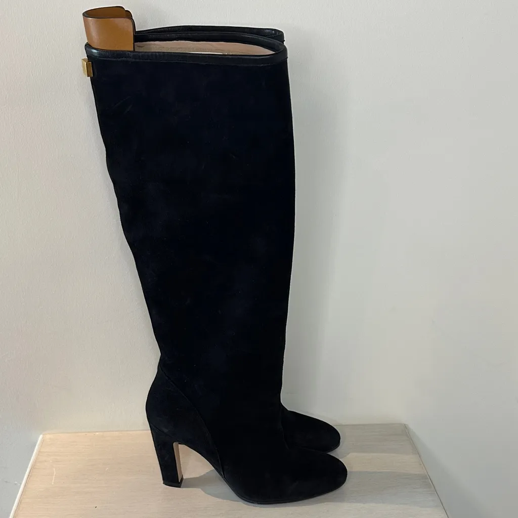 Stuart Weitzman Black Knee-High Suede Boots - Image 4
