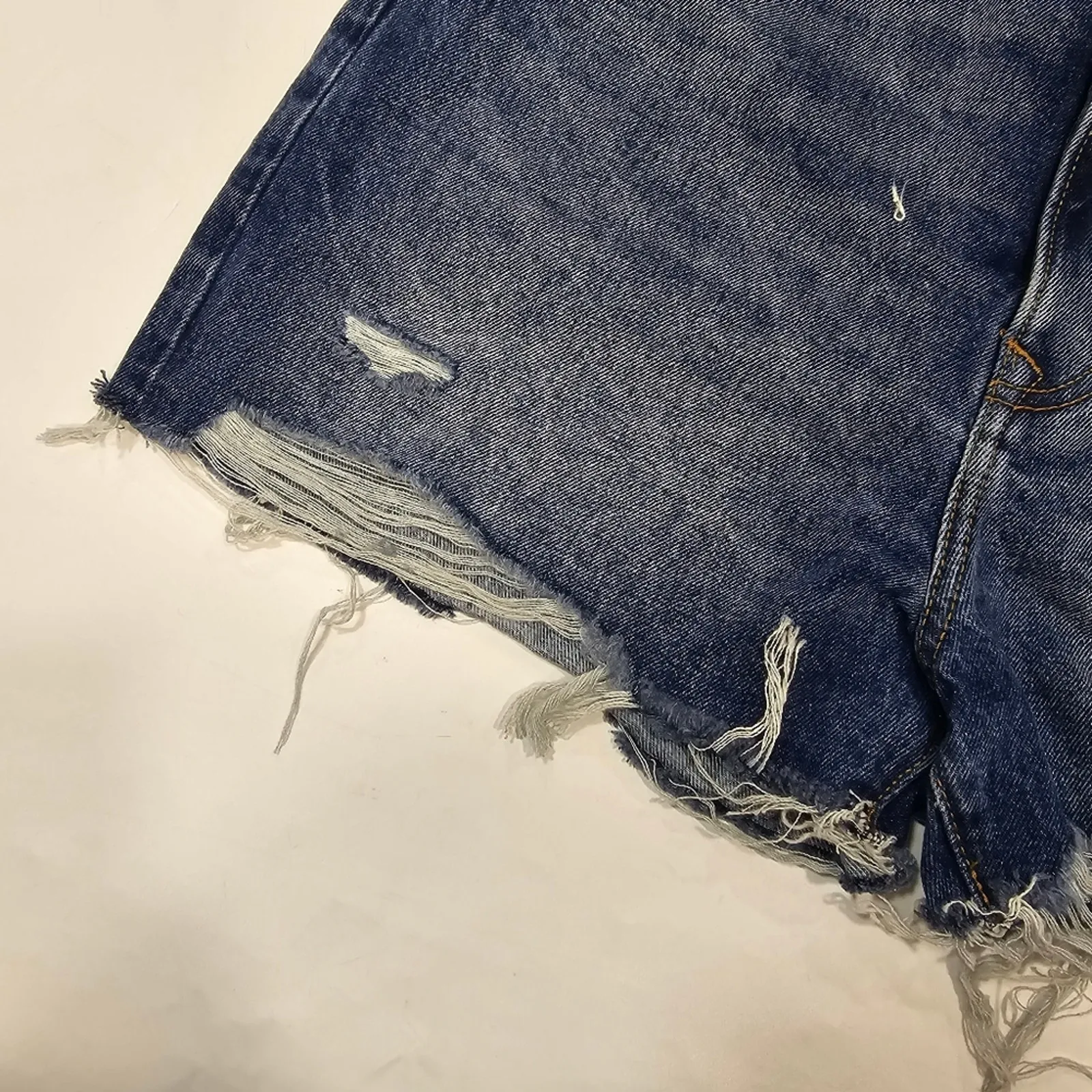 Lovers and Friends Austin Super High Rise Cut Off Short in Horizon Size 29 - Image 5