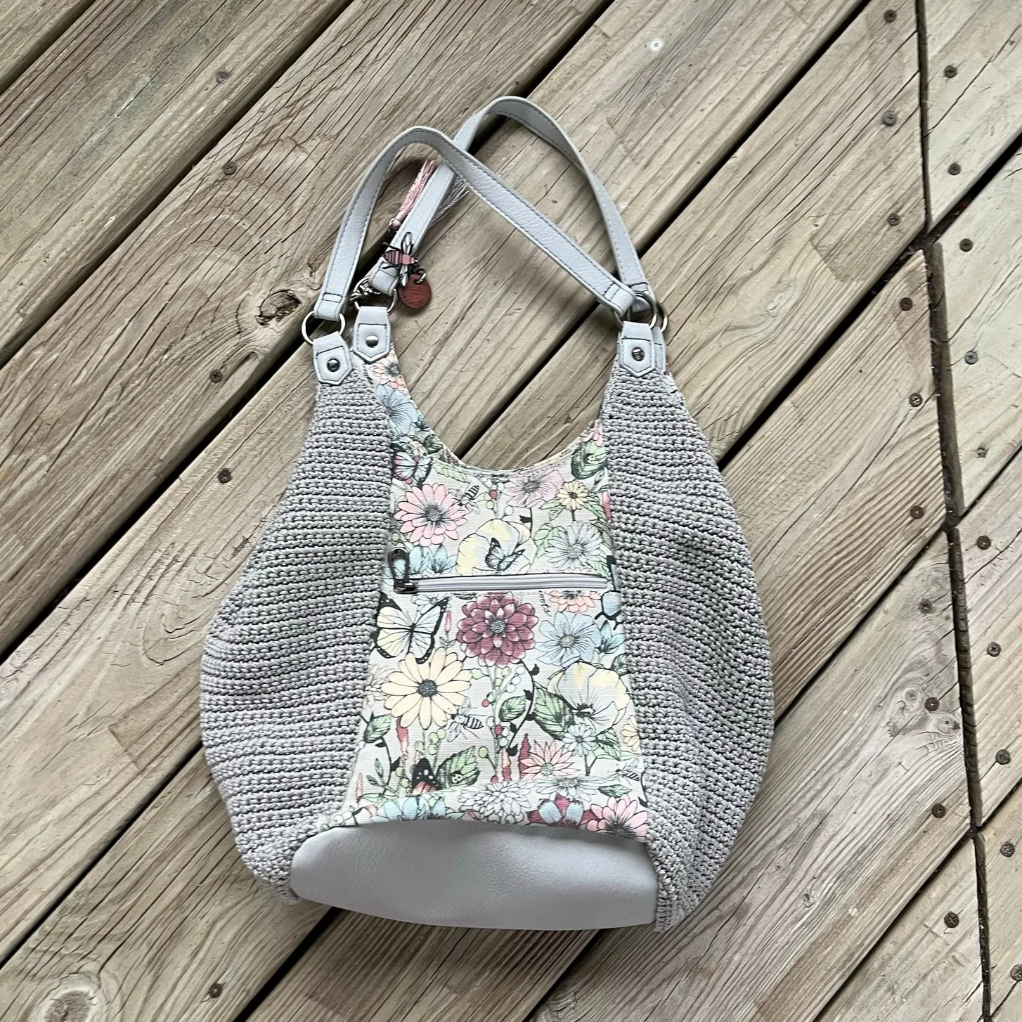 Sakroots Roma Shopper Bag Light Grey Large Floral Print - Image 2