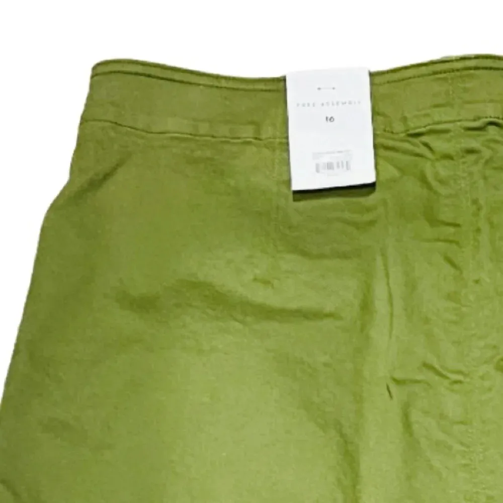 Free Assembly Women's Patch Pocket Mini Skirt Size 16 NWT Green - Image 9