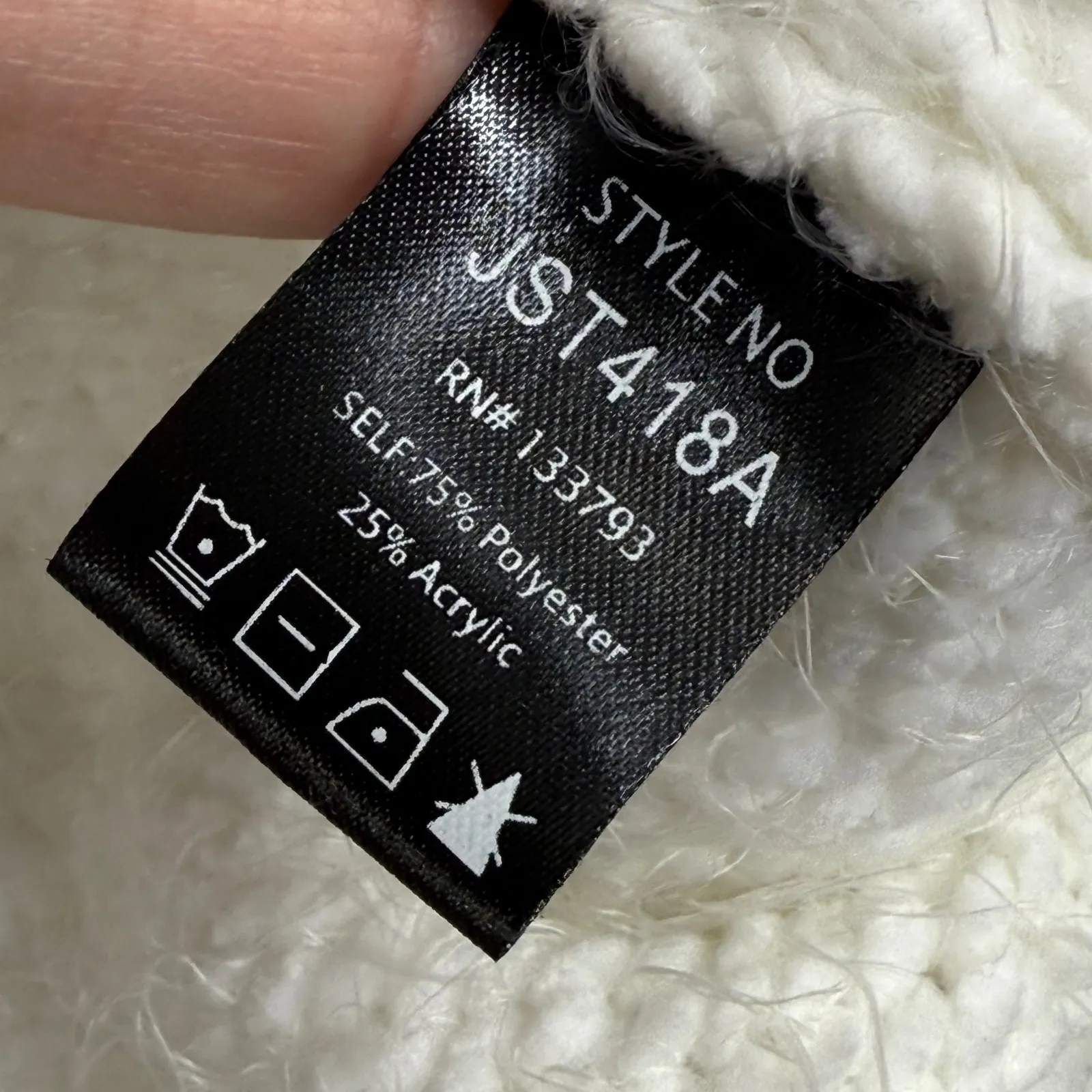 POL Distressed Cozy Fuzzy Knit Crewneck Sweater Women's White Distressed Holes M - Image 5