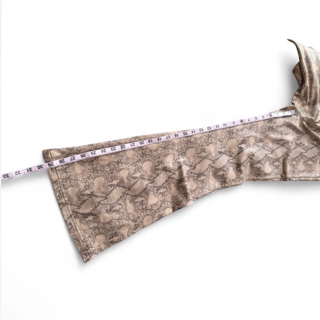 Elodie ‎Snake Print High Waist Flare Pants - Image 14