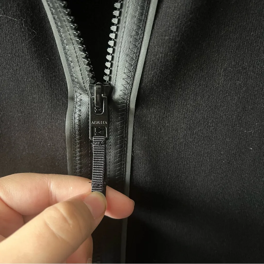 Athleta Black Fleece Lined Dress Size Medium - Image 6