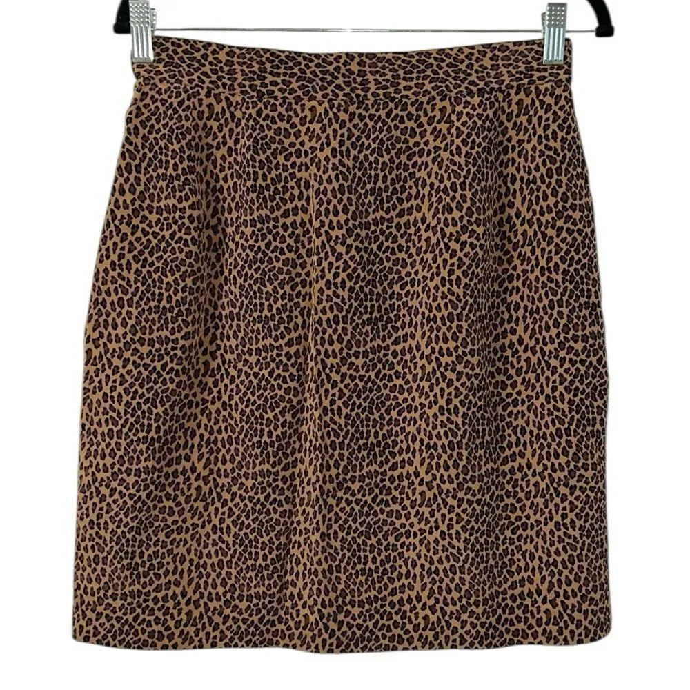 Allison Taylor Print Mini Leopard Print Silk Skirt(Size Large) - Image 3