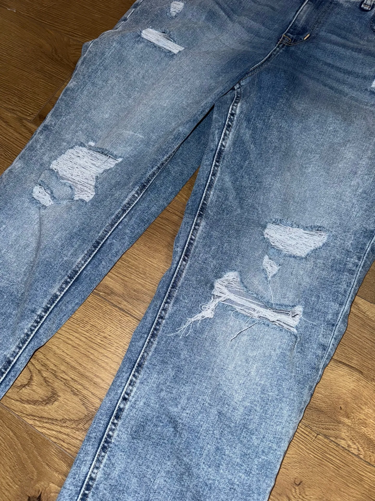 Edgely By Maurices Distressed Jeans Women 16 Light Wash  - Image 2