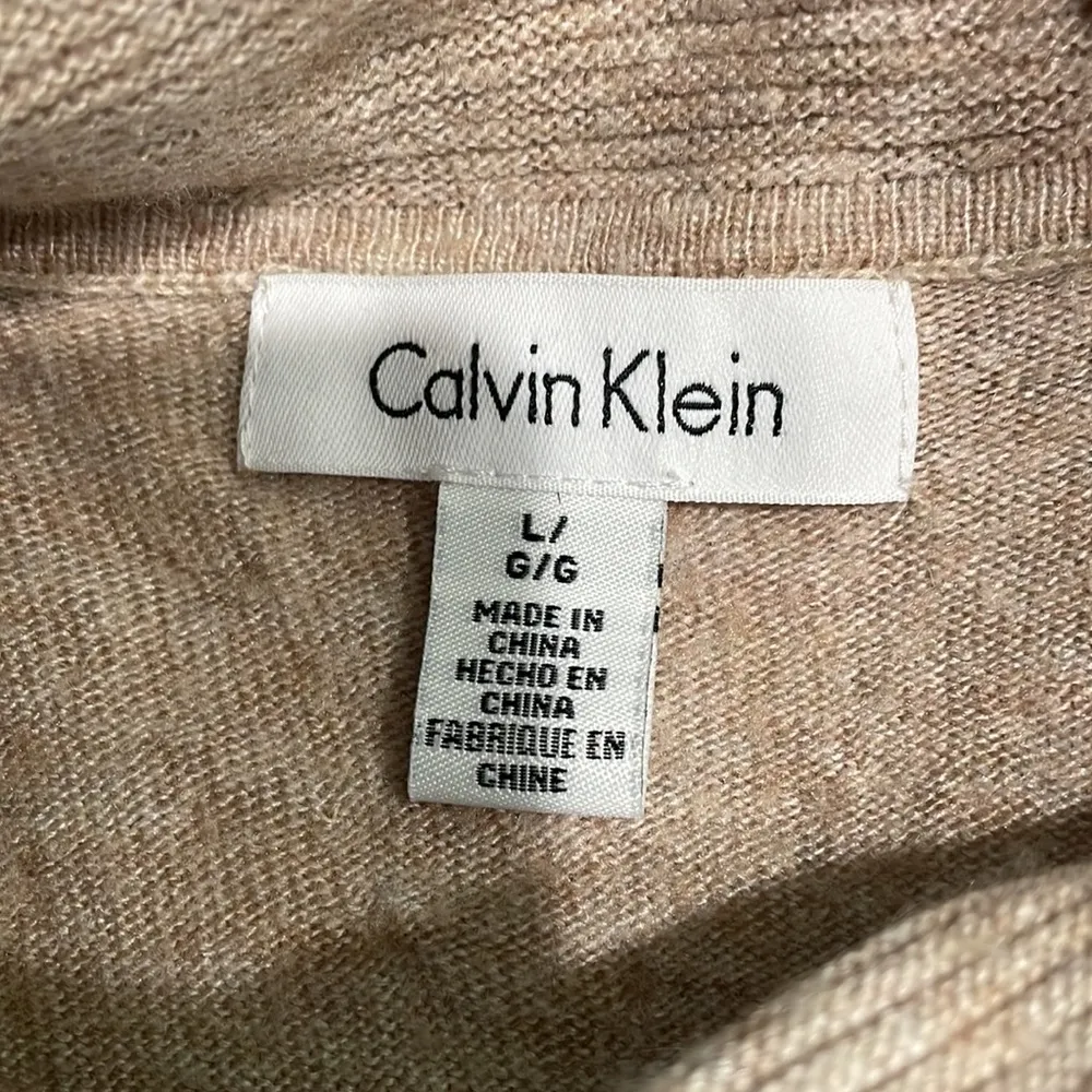 Calvin Klein long sleeve cowl neck sweater. - Image 3