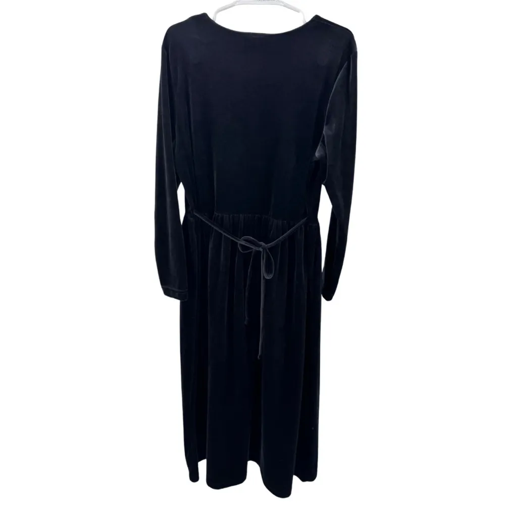 Avon Style Black velvet velour long sleeve gold button Maxi Dress vintage L Size L - Image 2