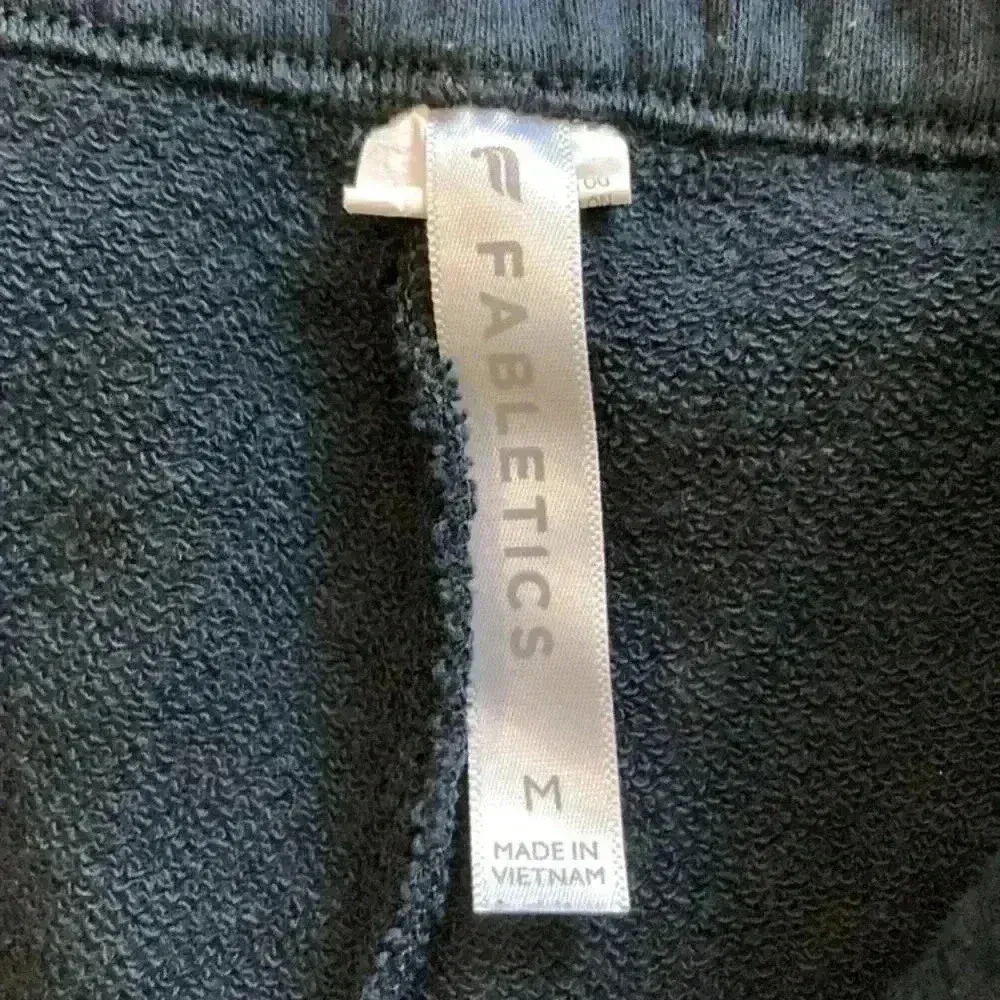 ⭐️ Fabletics black high rise sweatpants in size medium - Image 6