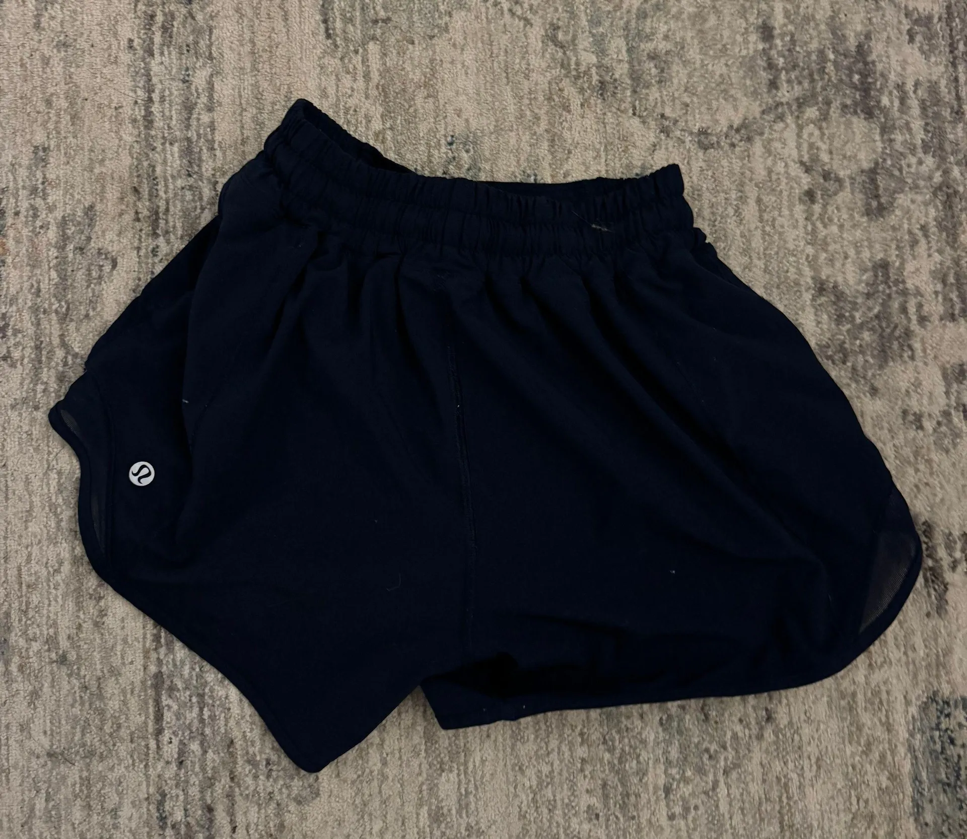 Hotty Hot Shorts 4” In True Navy - Image 2