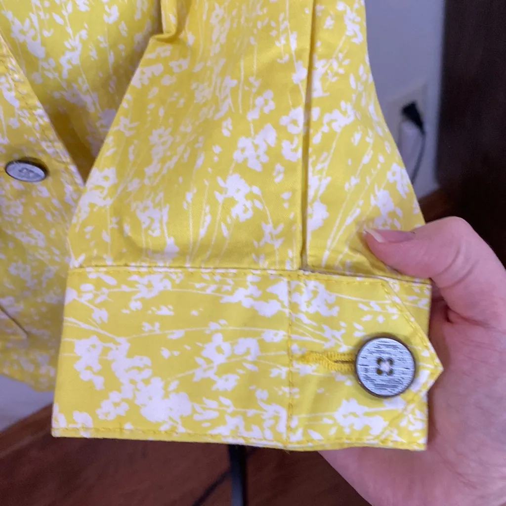 Cabi yellow floral print light cotton blend utility cargo field jacket size S - Image 13