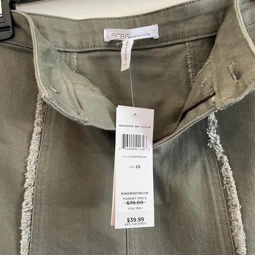 BCBGeneration skirt NWT - Image 6