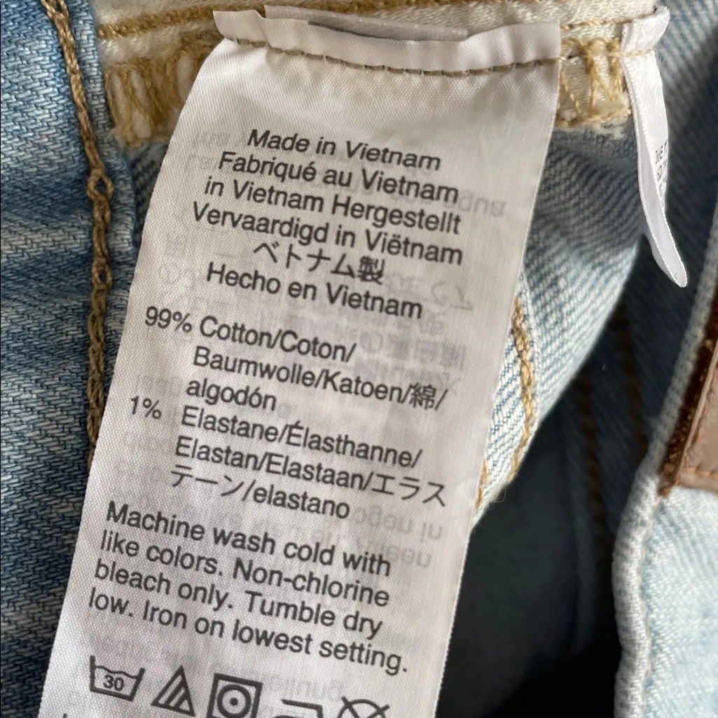 Madewell Slim Demi Boot Jeans in Bellmeade Wash - Image 8