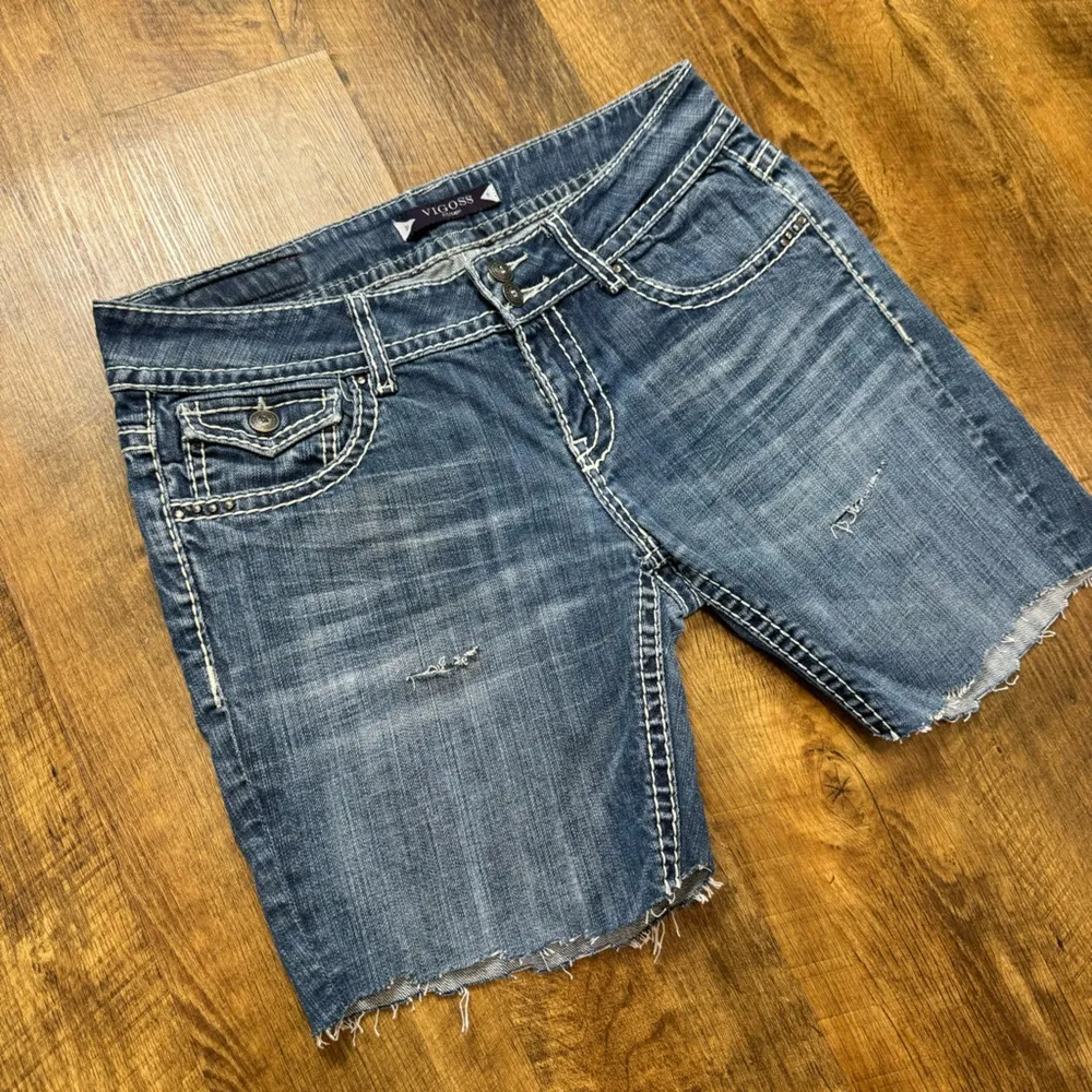 VIGOSS Womens Cut Off Shorts Sz 31 Medium Wash Raw Hem Distressed - Image 6