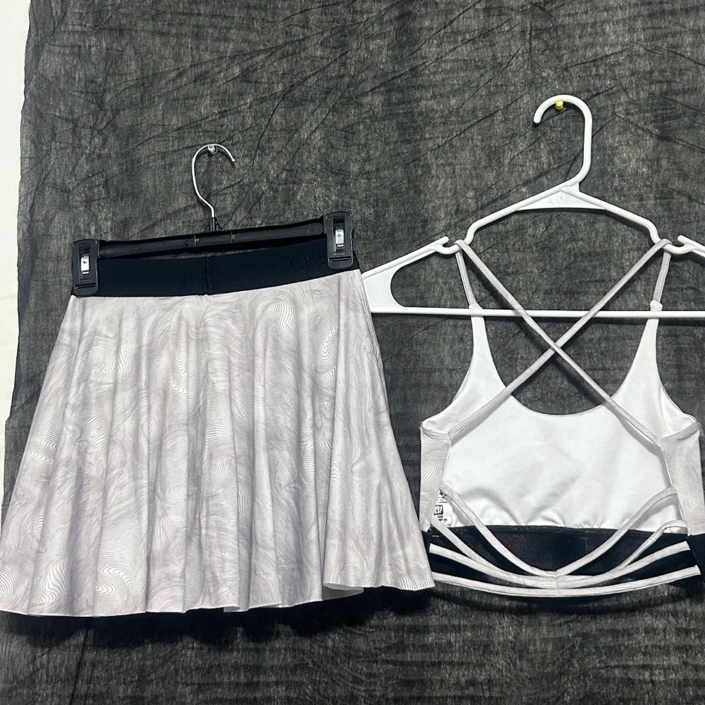 Jesfer Gray Abstract Sport Skirt & Bra Set Size S NWT + Hair Tie(A244) White - Image 4