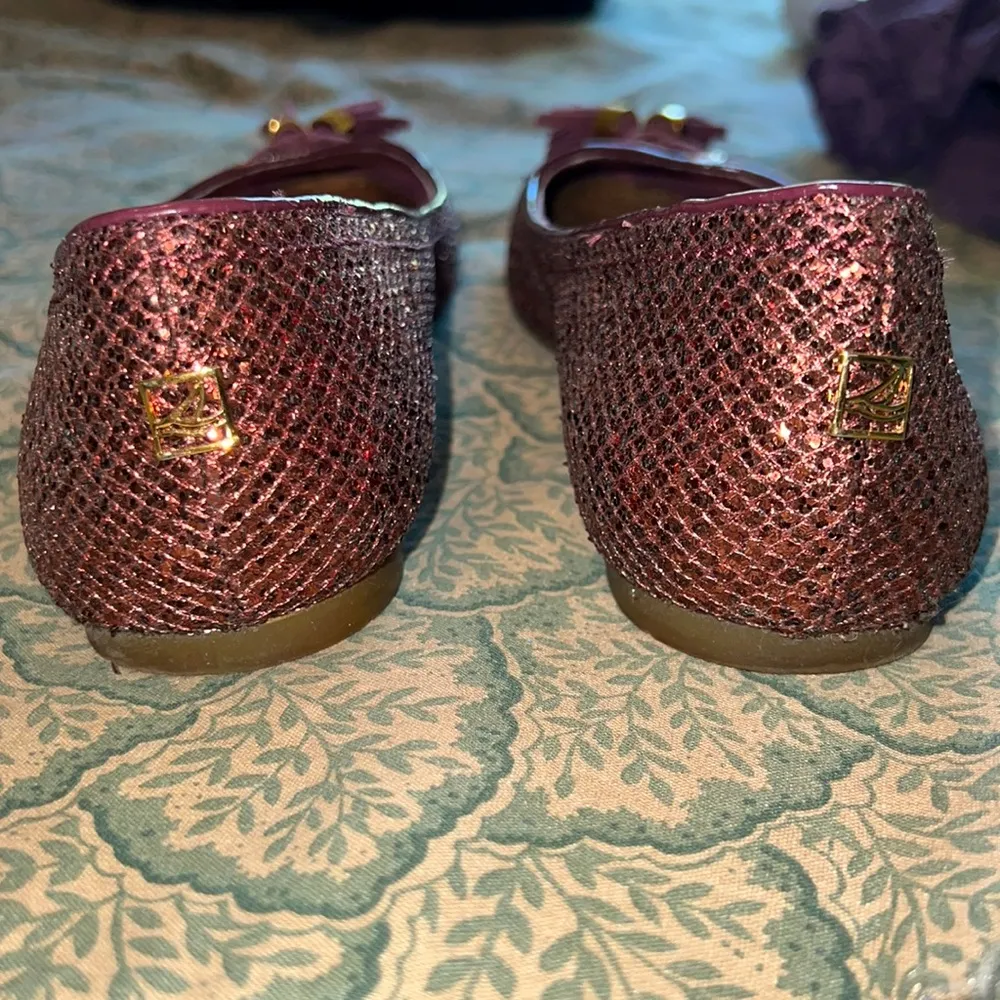 Sperrys! Burgundy/Wine with gold accents! EUC! Size 7.5! - Image 4