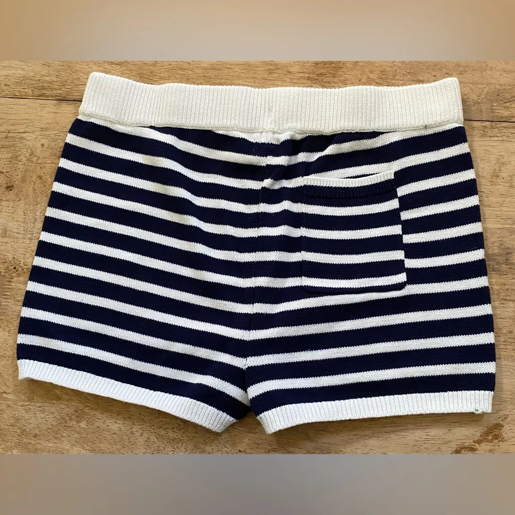 Aerie Women’s Sz M? Navy/White Stripe Knit Sweater Shorts - Image 4