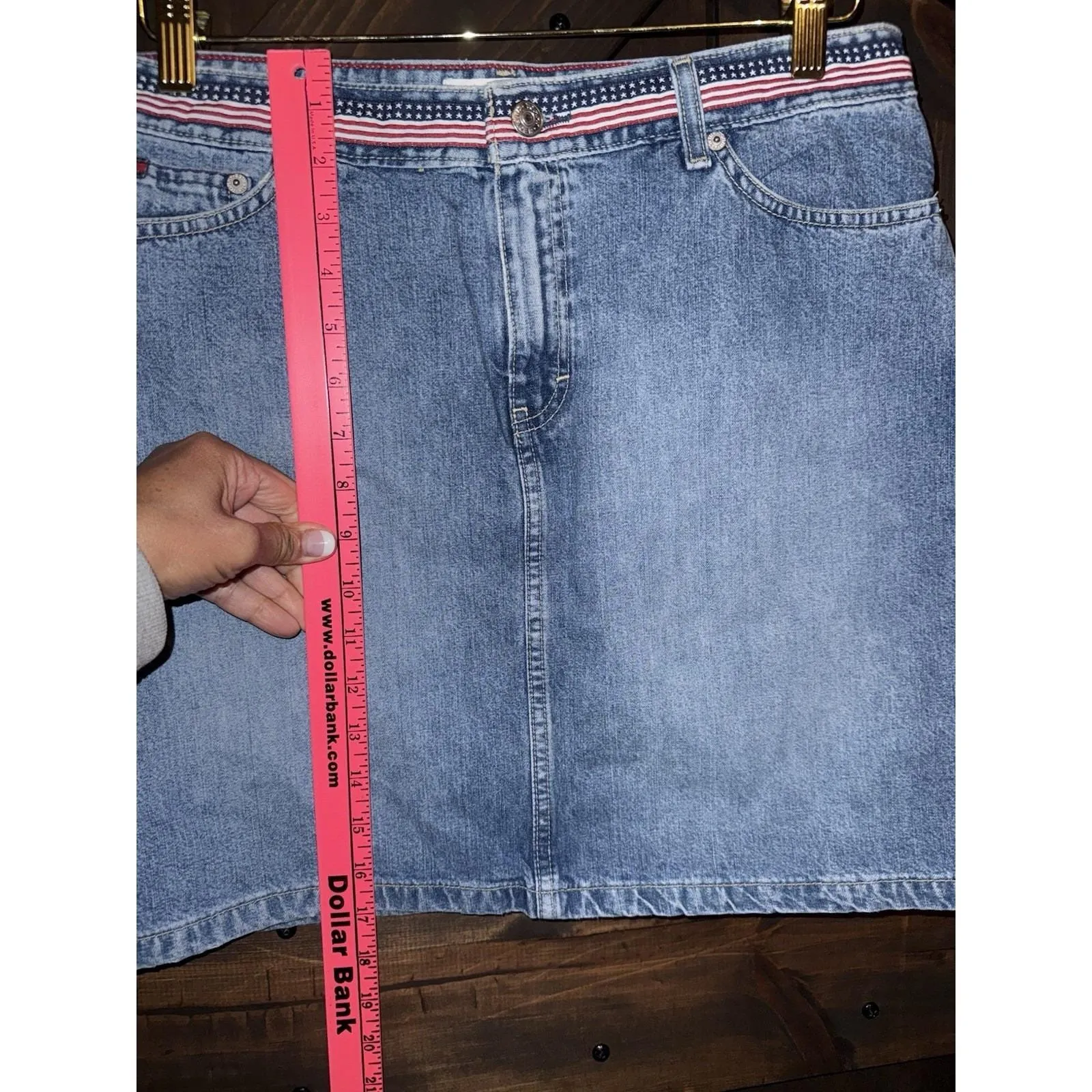 VTG Tommy Hilfiger Jean Skirt‎ Women Size 10 Y2K Patriotic Flag Denim 2002 - Image 5