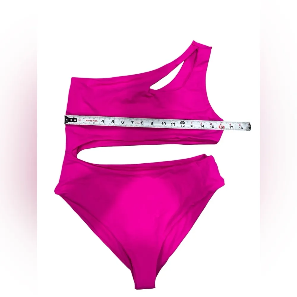 NWOT Lulus Sun Bound Fuchsia Cutout One-Shoulder One-Piece Swimsuit,‎ Size XL - Image 3
