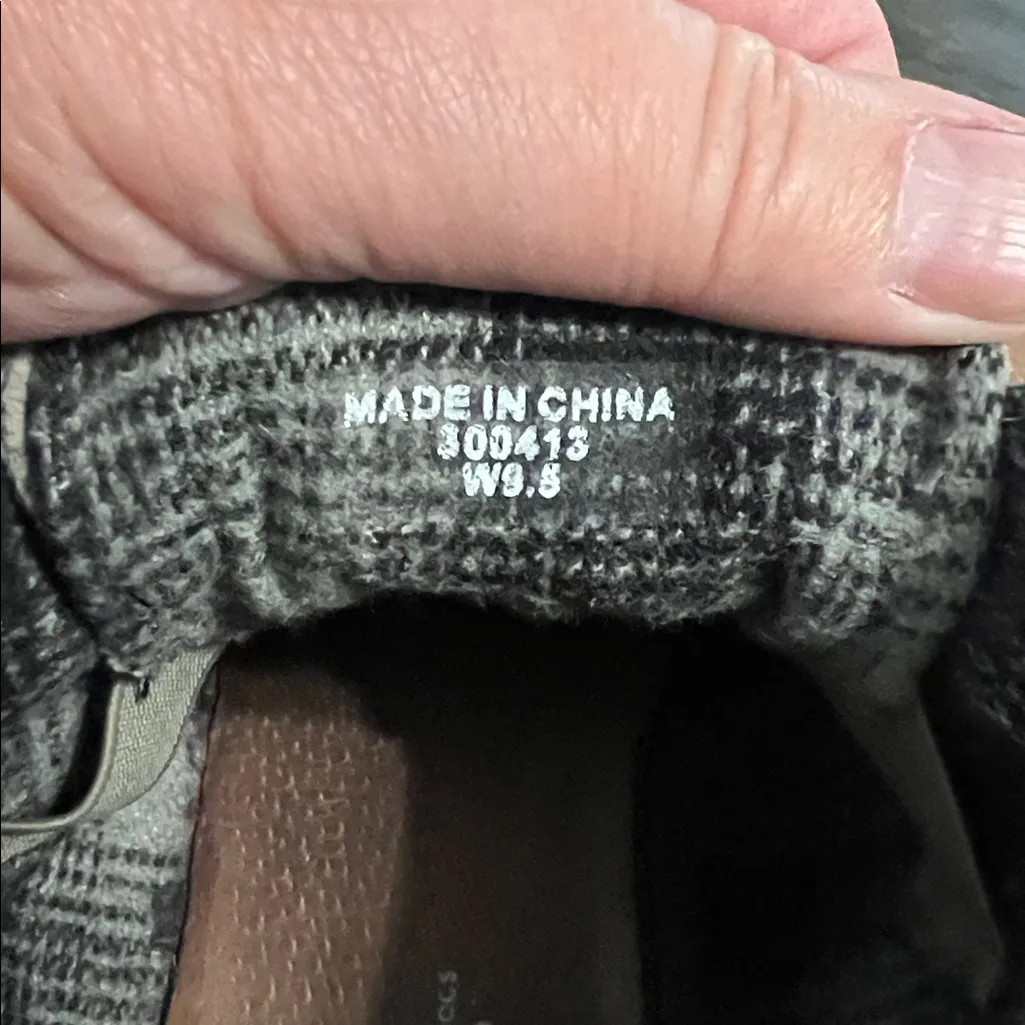 TOMS Kala Suede Lace-Up Wedge Booties Boots Size 9.5 - Image 4