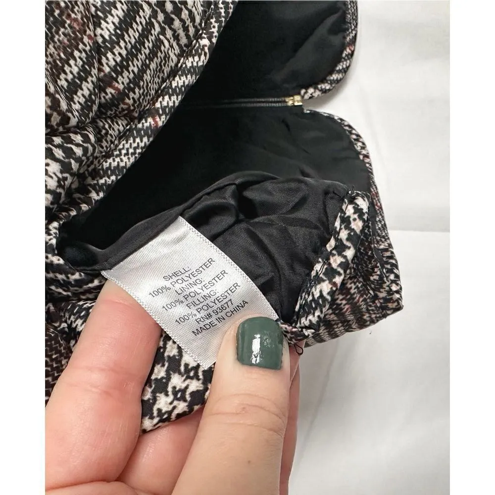 St Johns Bay Houndstooth Vest - Image 6