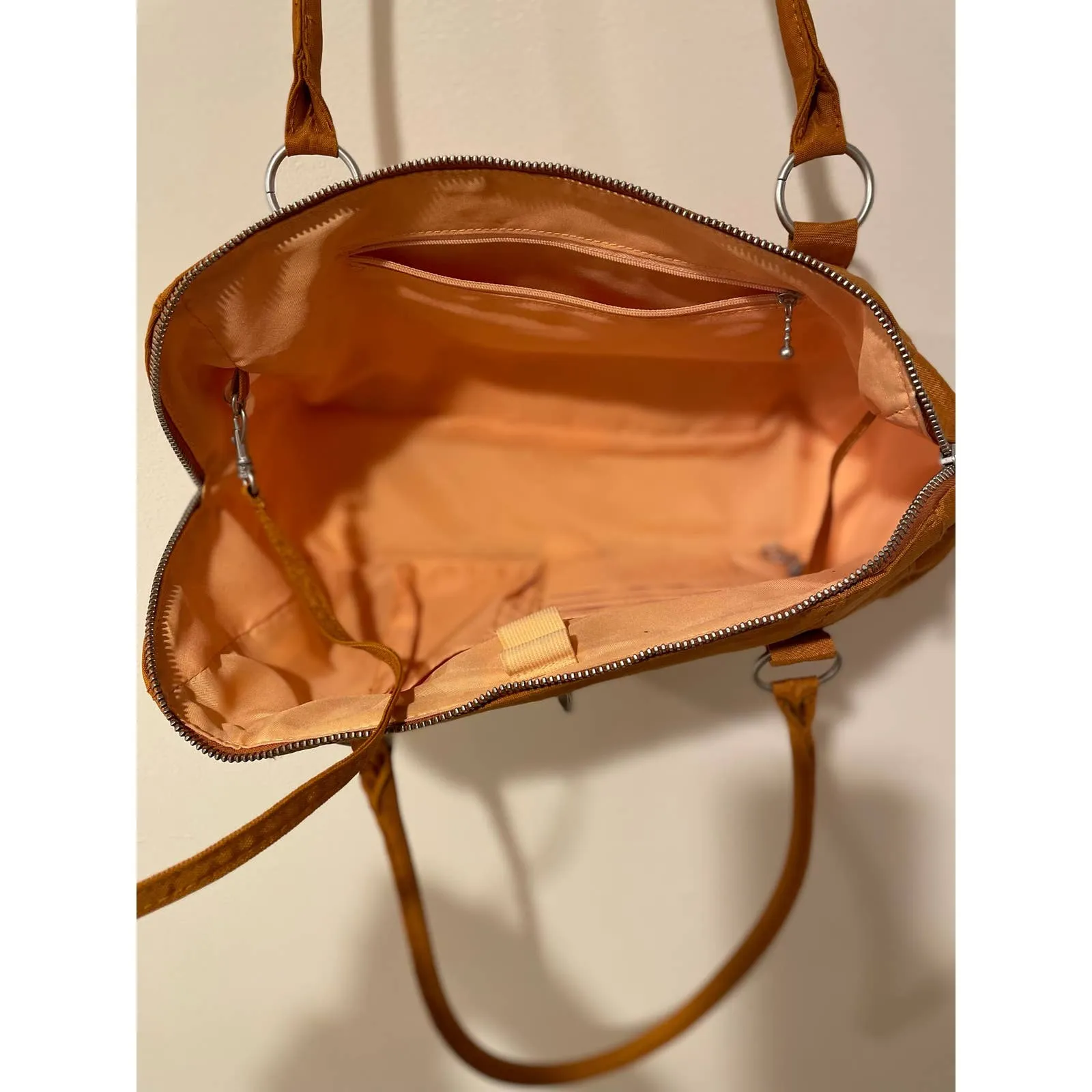 Baggallini Rust Animal Print Purse‎ - Like New Condition - Image 4