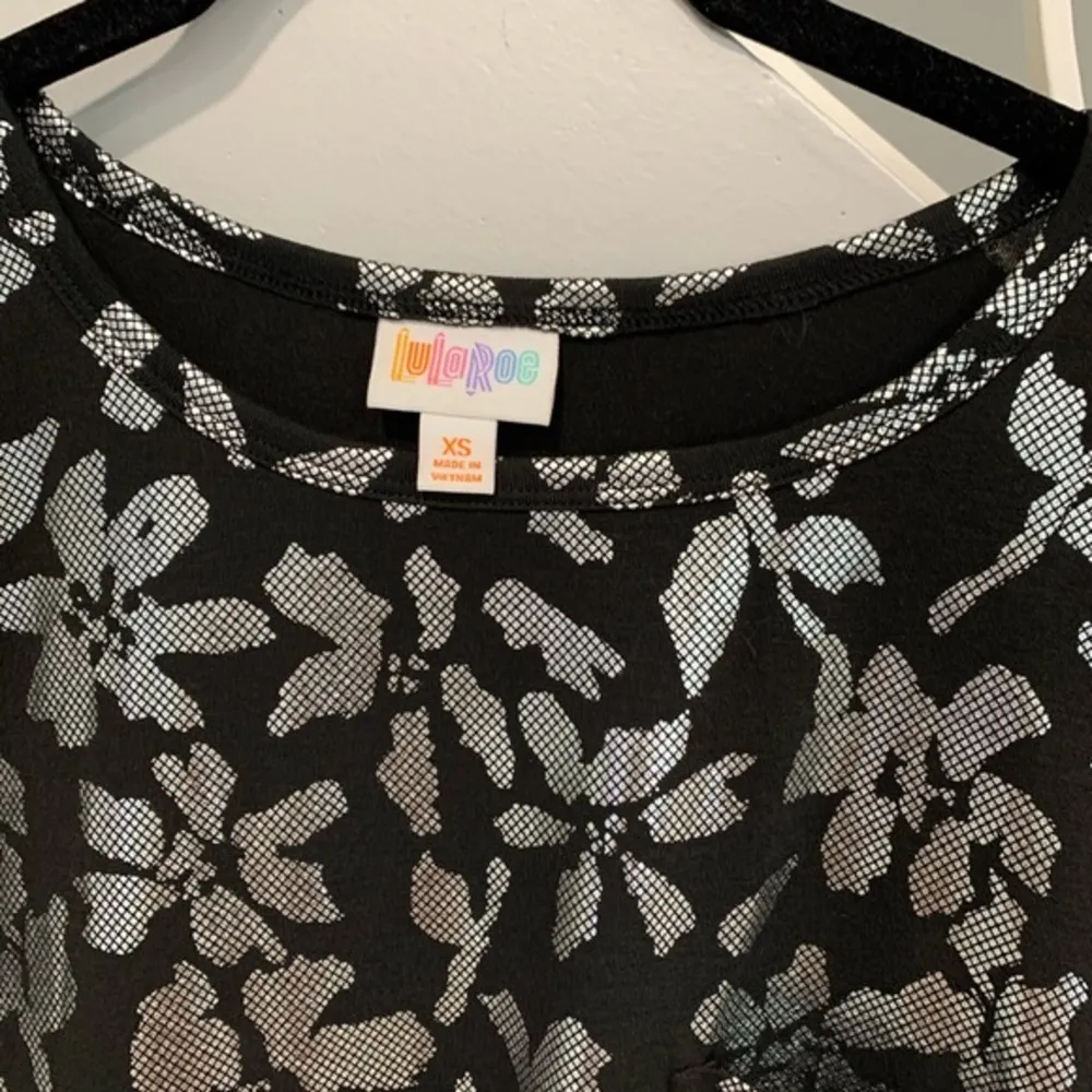 Lularoe Black & Mettalic Flowers Dress Size XS - Image 2