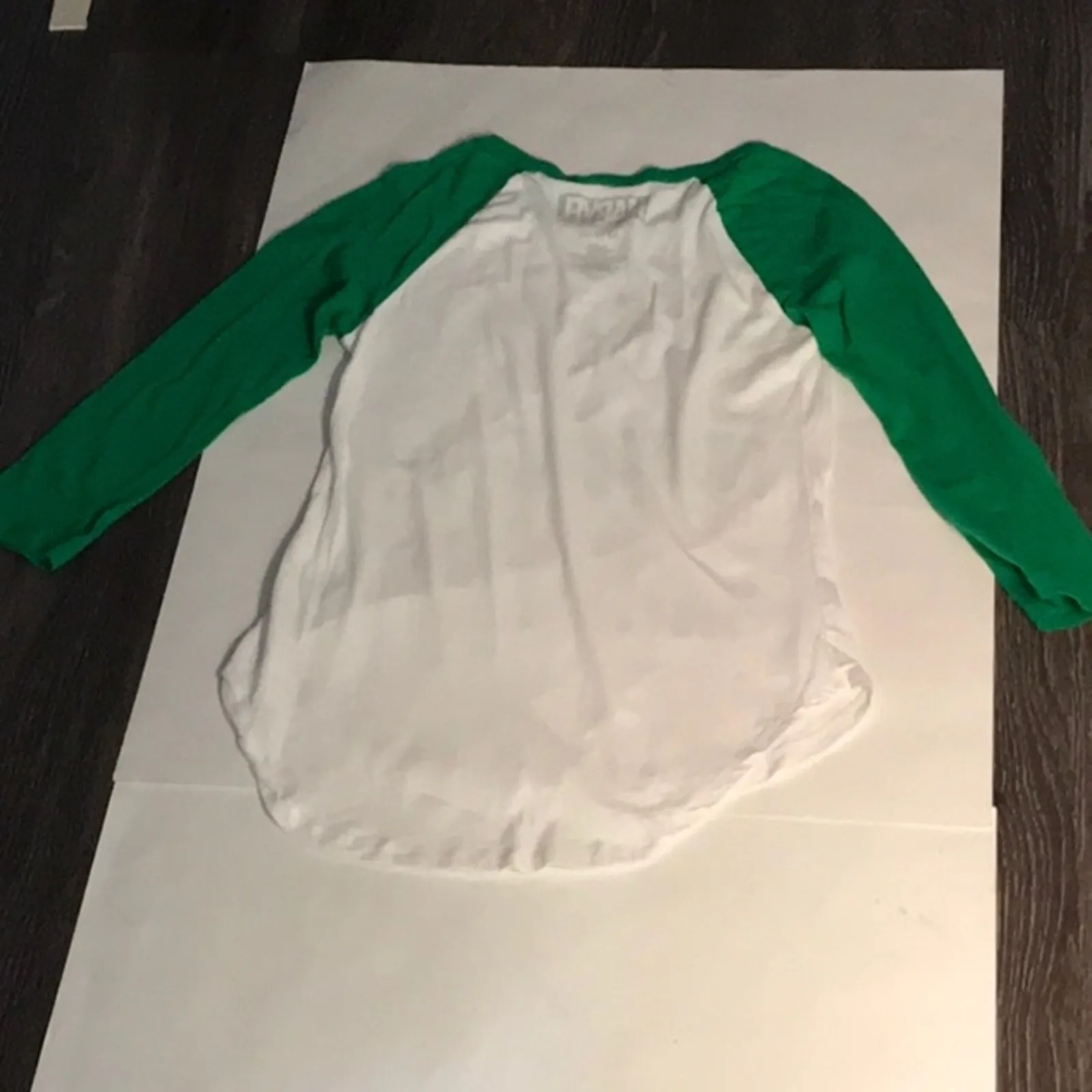 Marvel’s Avengers Junior M Baseball T-shirt Green/White Raglan Sleeve Cosplay - Image 7